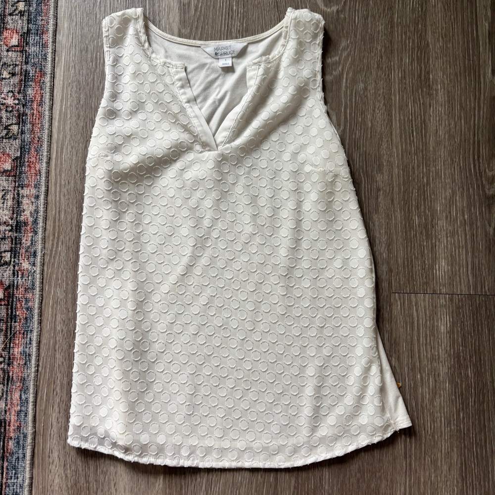 Market & Spruce Textured Cream Tank Top blouse